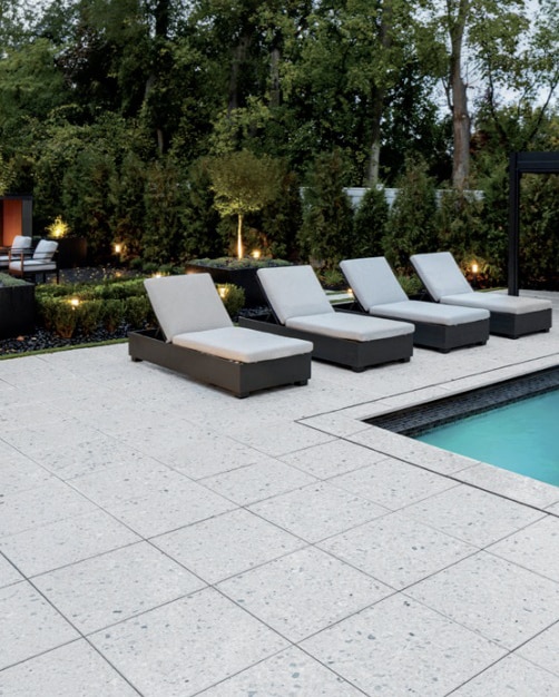Techo Bloc- Weston Garden
